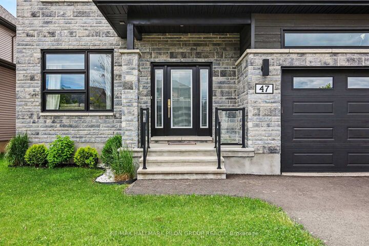 Property Photo: 47 Nancy Street ON K0A 1W0