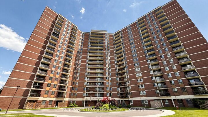 121 Trudelle Street 405 — photo 1