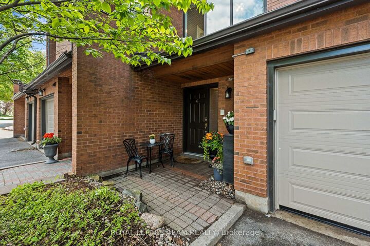 625 Richmond Road 6 — photo 1