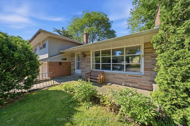 Property Photo: 308 South Court S ON L7N 1S7