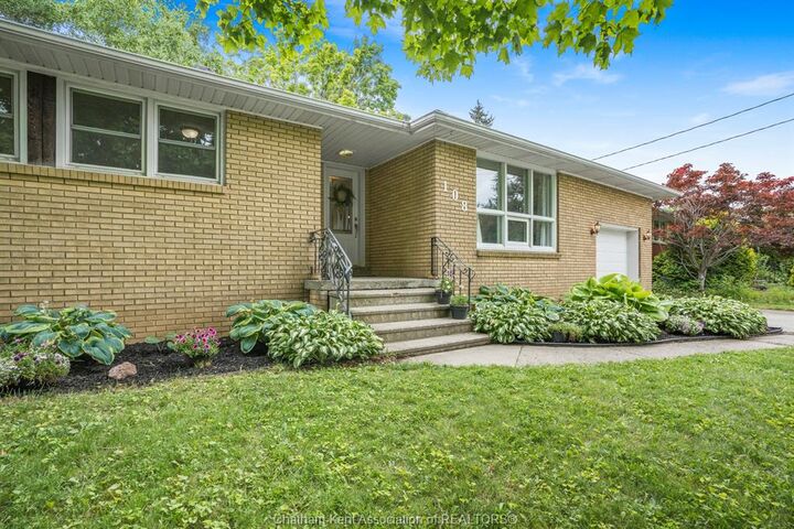 Property Photo:  108 Faubert Drive  ON N7M 2Y4 