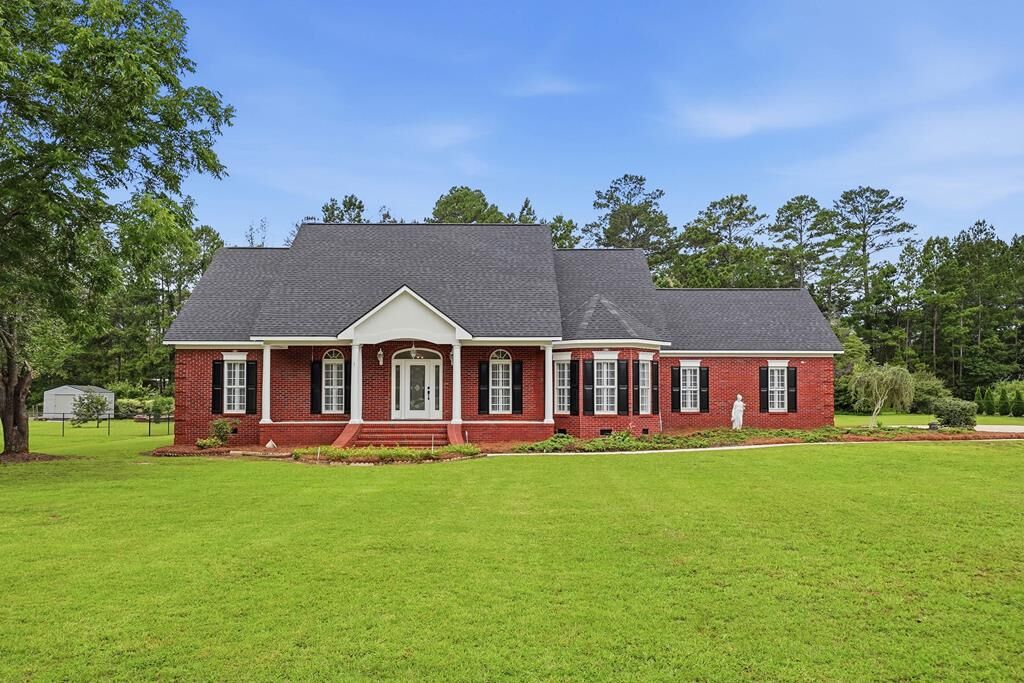Property Photo:  171 Larkspur Drive  GA 31721 