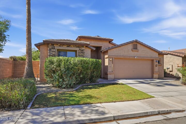 Property Photo:  2841 E Carla Vista Drive  AZ 85225 