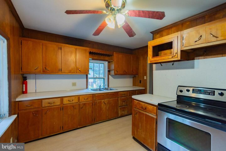 Property Photo:  628 Brownville Lane  WV 25414 