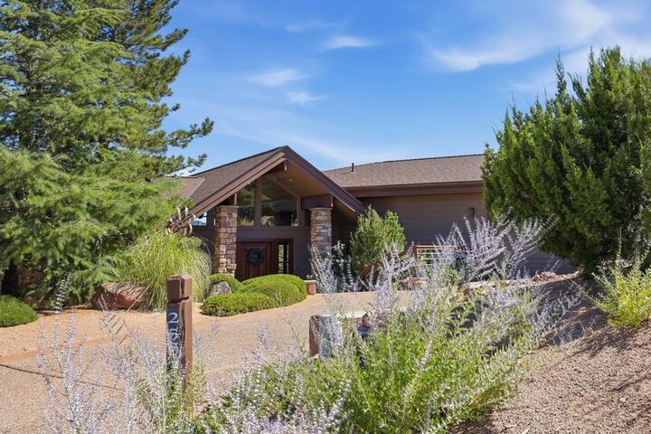 Property Photo:  2507 E Golden Aster Circle  AZ 85541 
