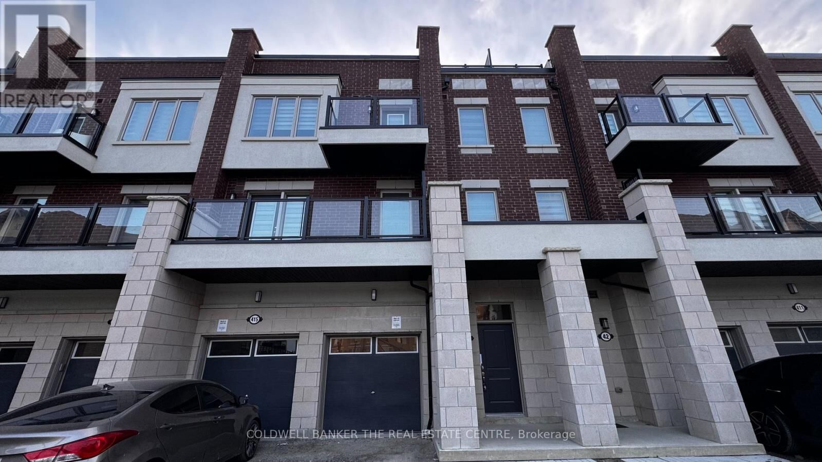 Property Photo: 40 Springdale Avenue ON L7C 3T6