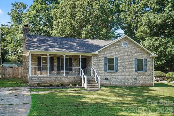 Property Photo:  2716 Starnes Road  NC 28214 