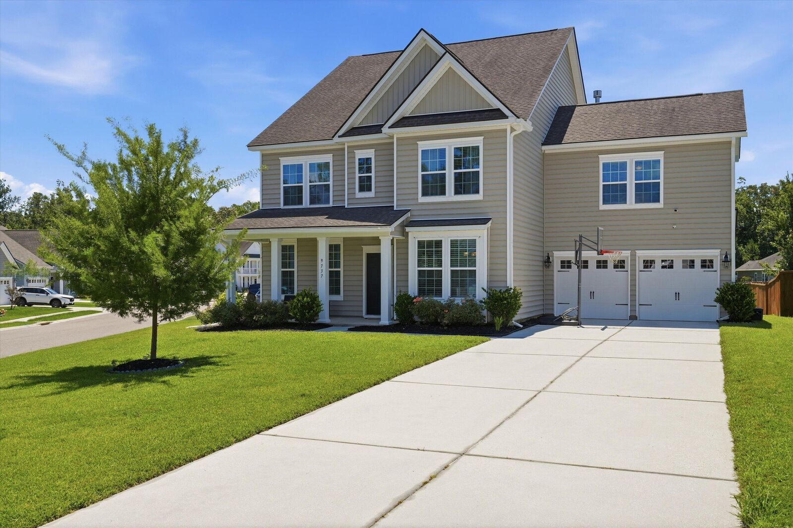 Property Photo:  9737 Table Mountain Lane  SC 29456 