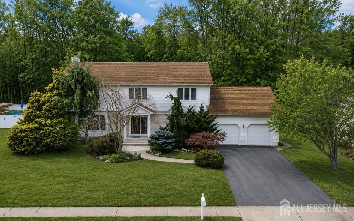 Property Photo:  5 Washington Avenue  NJ 07751 