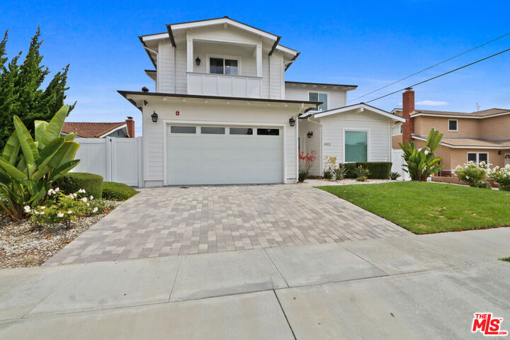 Property Photo:  4903 White Ct  CA 90503 