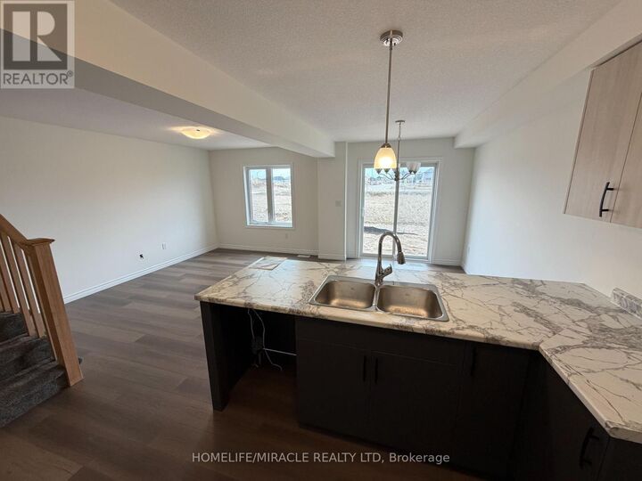 Property Photo:  115 Mattingley Street  ON N3L 2M2 