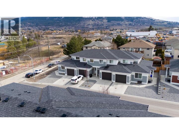 Property Photo: 1999 15 Avenue 6 BC V1T 0C6