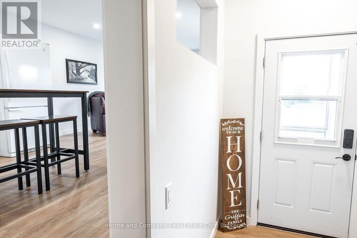 Property Photo: 154 Maple Street ON N5A 6S6