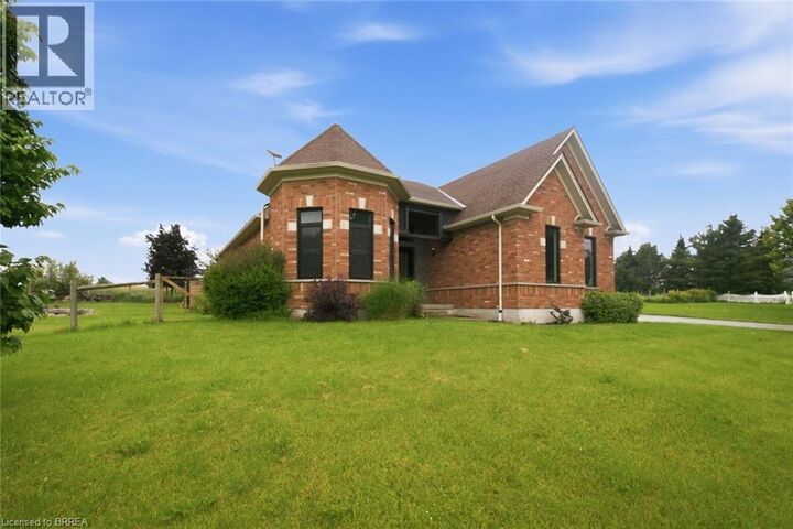 5 Falkland Road — photo 1