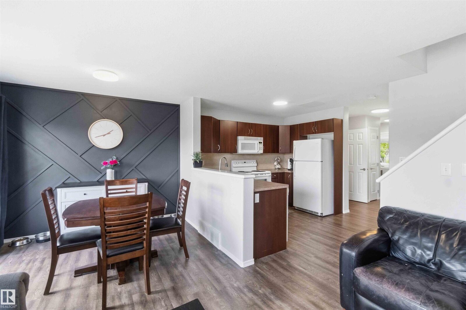 Property Photo:  123 Galloway Wynd  AB T8L 0B9 