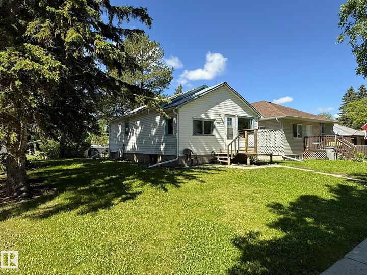 5132 52 Street — photo 1