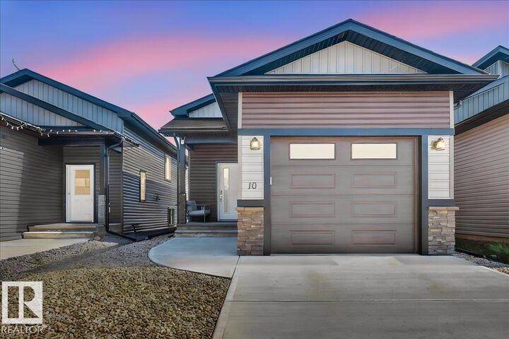 Property Photo:  10 Whitetail Cove  AB T0B 3H0 