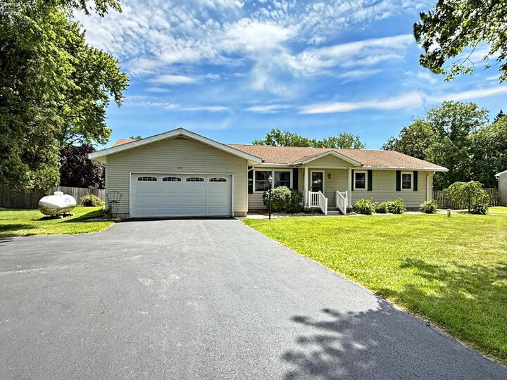 Property Photo:  5177 N State Route 53  OH 44883 