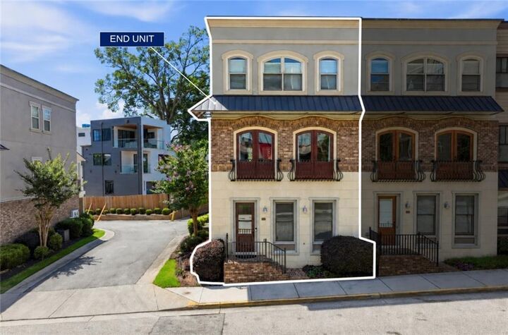 Property Photo:  384 16th Street NW 1  GA 30363 