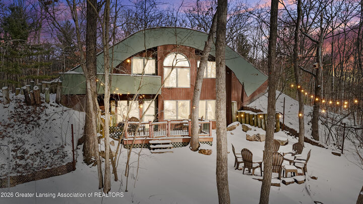 Property Photo:  2889 W Sunset Drive  MI 48653 