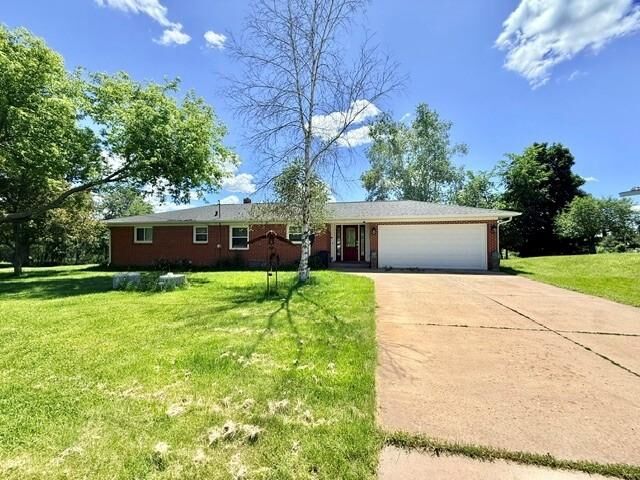 Property Photo: W5097 Sunset Dr WI 54452