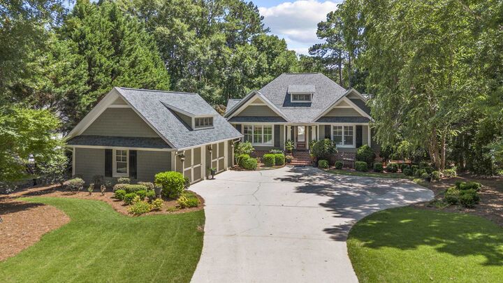 Property Photo:  1370 Winged Foot Drive  GA 30642-0000 