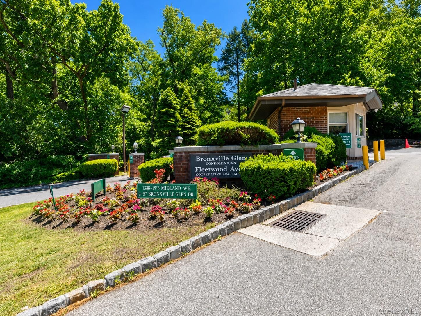 Property Photo: 1344 Midland Avenue 3E NY 10708