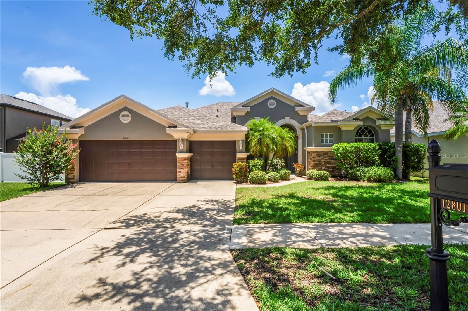 Property Photo:  12801 Stanwyck Circle  FL 33626 