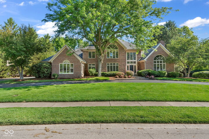 Property Photo:  824 Wedgewood Lane  IN 46033 