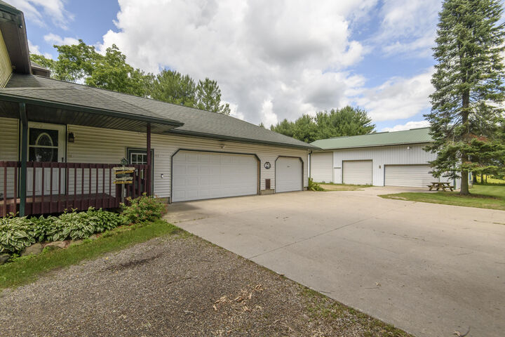 Property Photo: W3504 Conlon Rd WI 53925