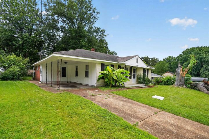 Property Photo:  2003 Burnham Ave  TN 38127 