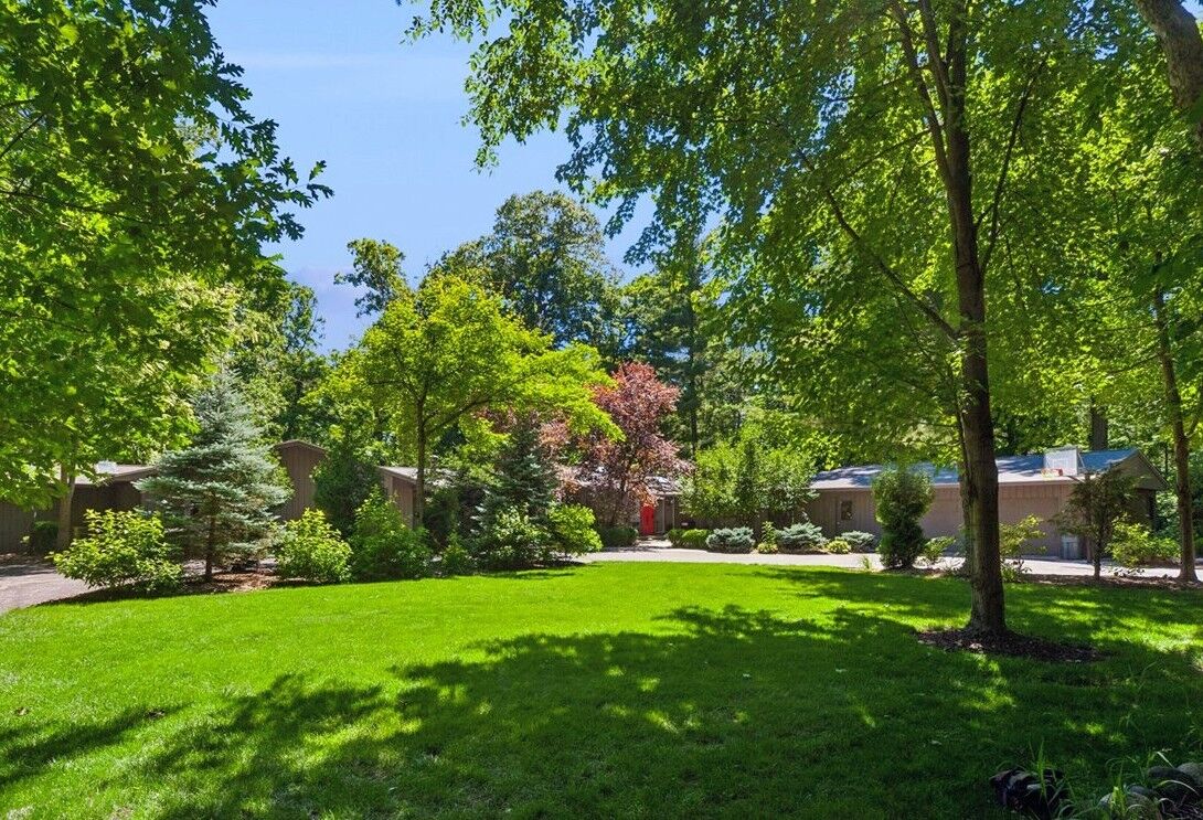 Property Photo:  3035 Blackthorn Road  IL 60015 