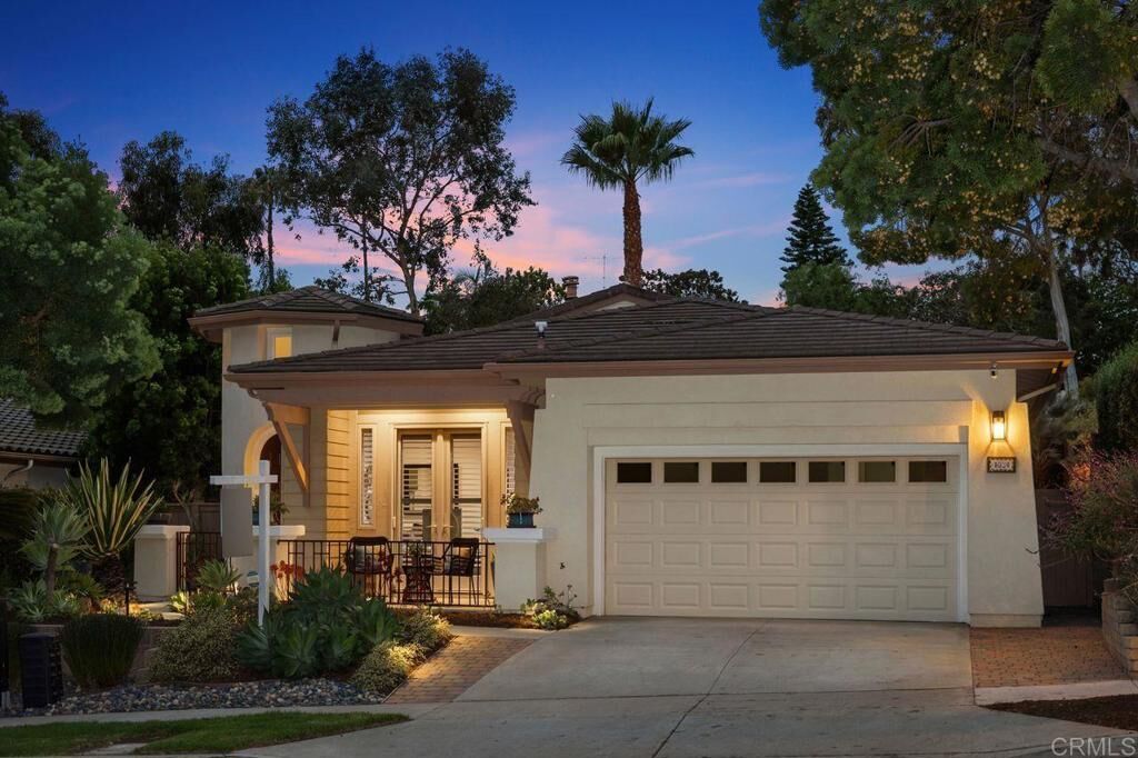Property Photo:  1034 Alexandra Lane  CA 92024 