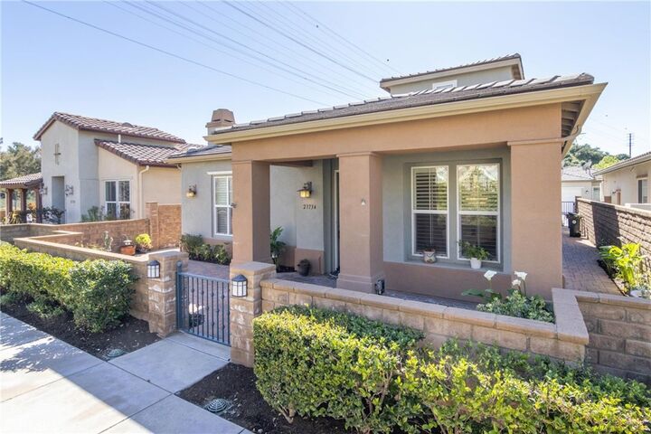 Property Photo: 23734 Mahogany Court CA 91354