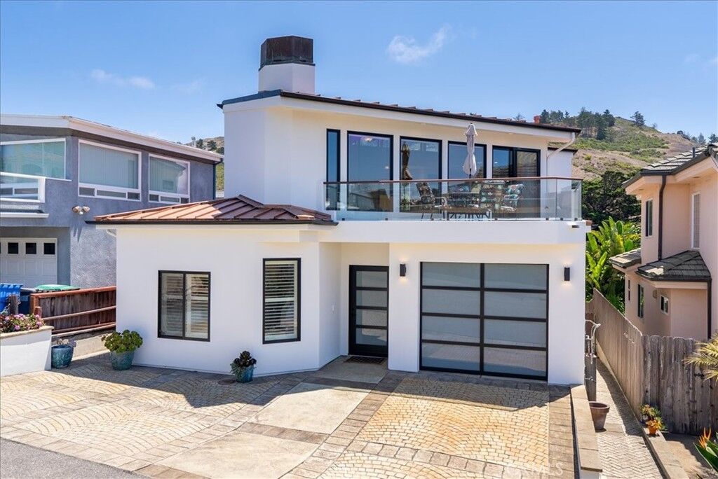 Property Photo:  50 24th  CA 93430 