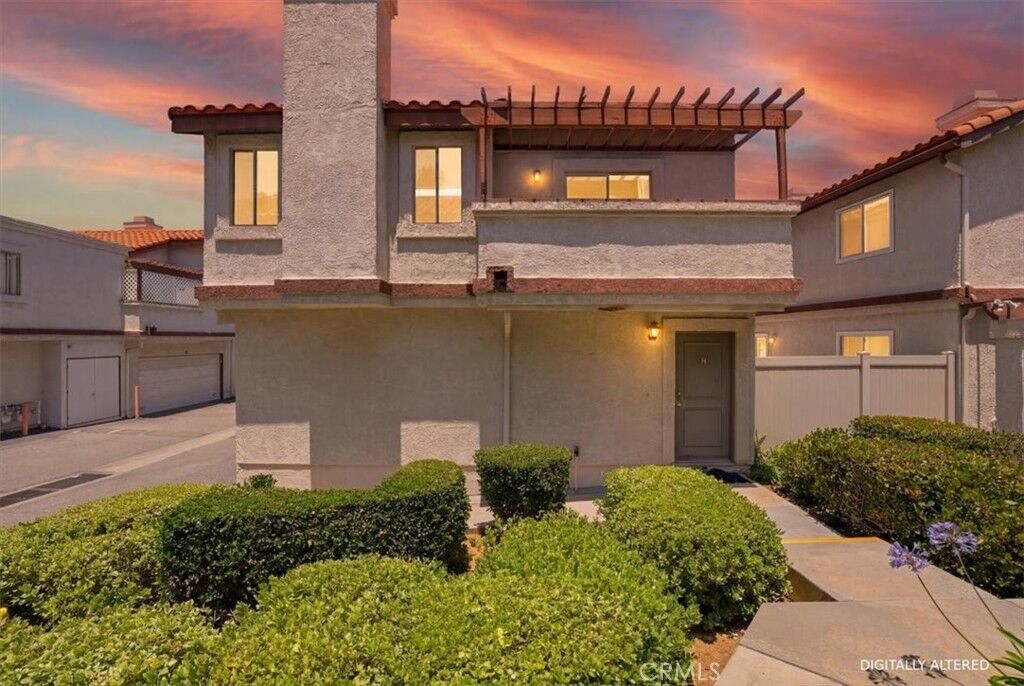 Property Photo:  24242 Sylvan Glen  CA 91765 