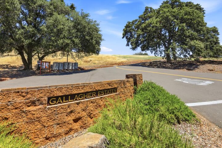 Property Photo:  6840 Gallagher Road  CA 95664 