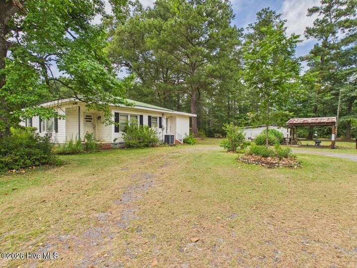 Property Photo:  152 Hotel Street  NC 27281 