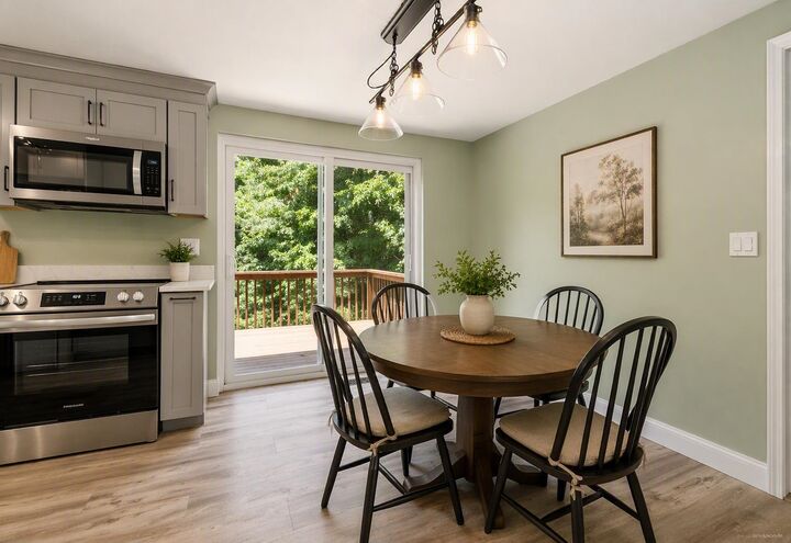 Property Photo:  7B Belgian Court  NH 03045 