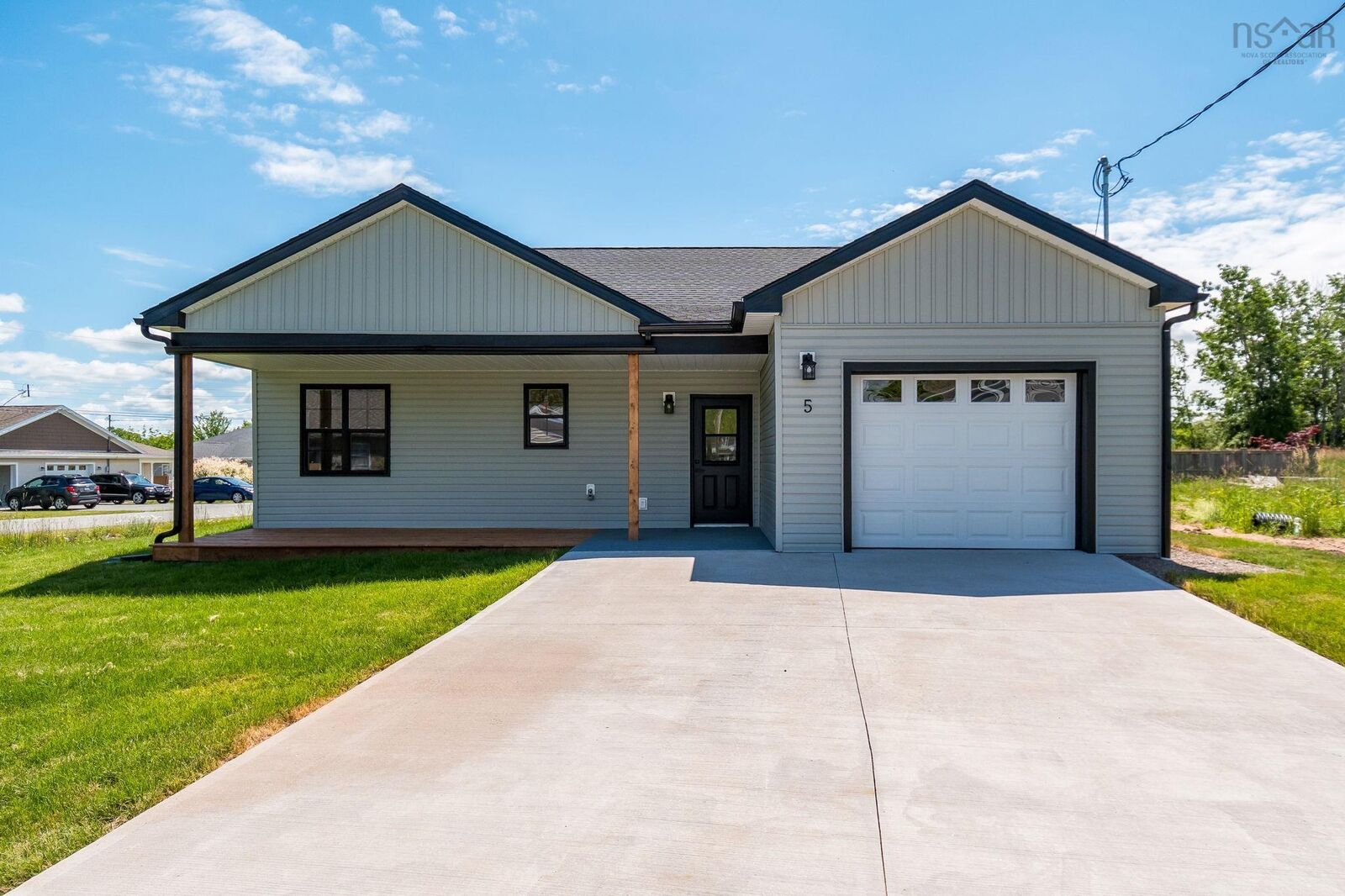 Property Photo:  5 McCully Crescent  NS B0P 1P0 