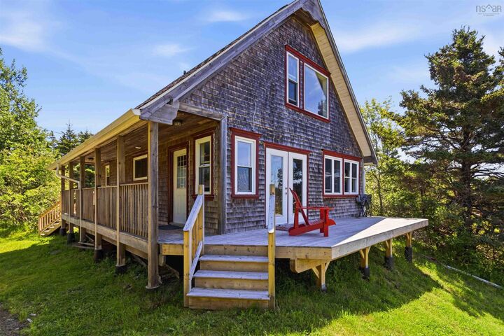 Property Photo:  8560 Peggys Cove Road  NS B3Z 3P4 