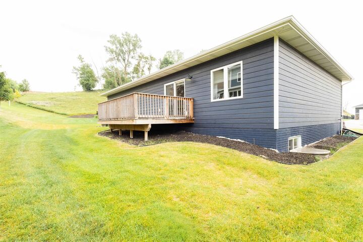 Property Photo:  2971 Addison Circle  IA 51104 