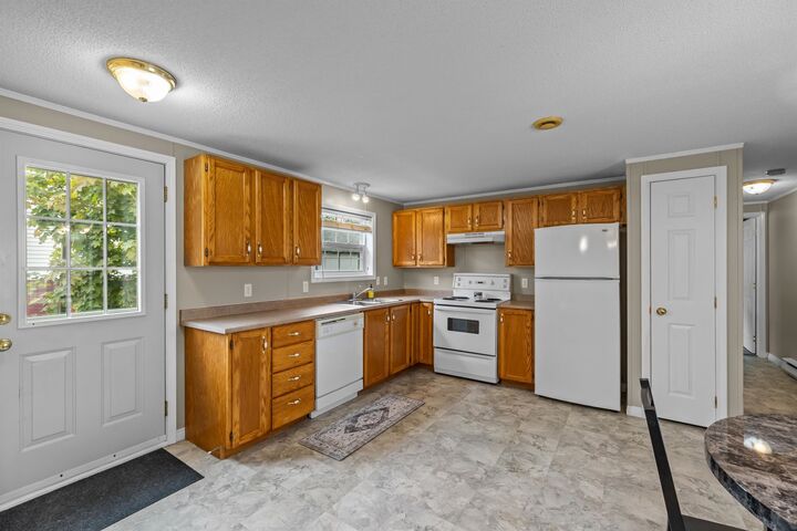 Property Photo:  61 Dawn Drive  PE C1E 1Z4 