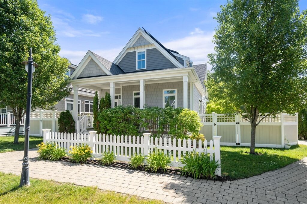 Property Photo:  13 Boyde'S Crossing 12  MA 02056 