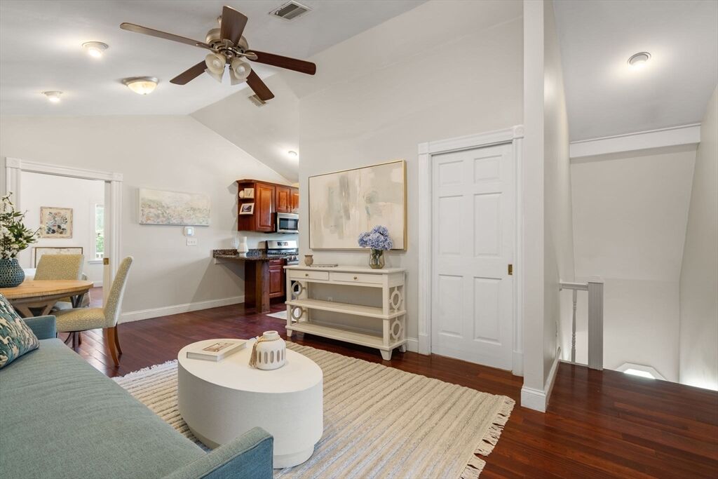 Property Photo:  11 Priscilla Rd 3  MA 02135 