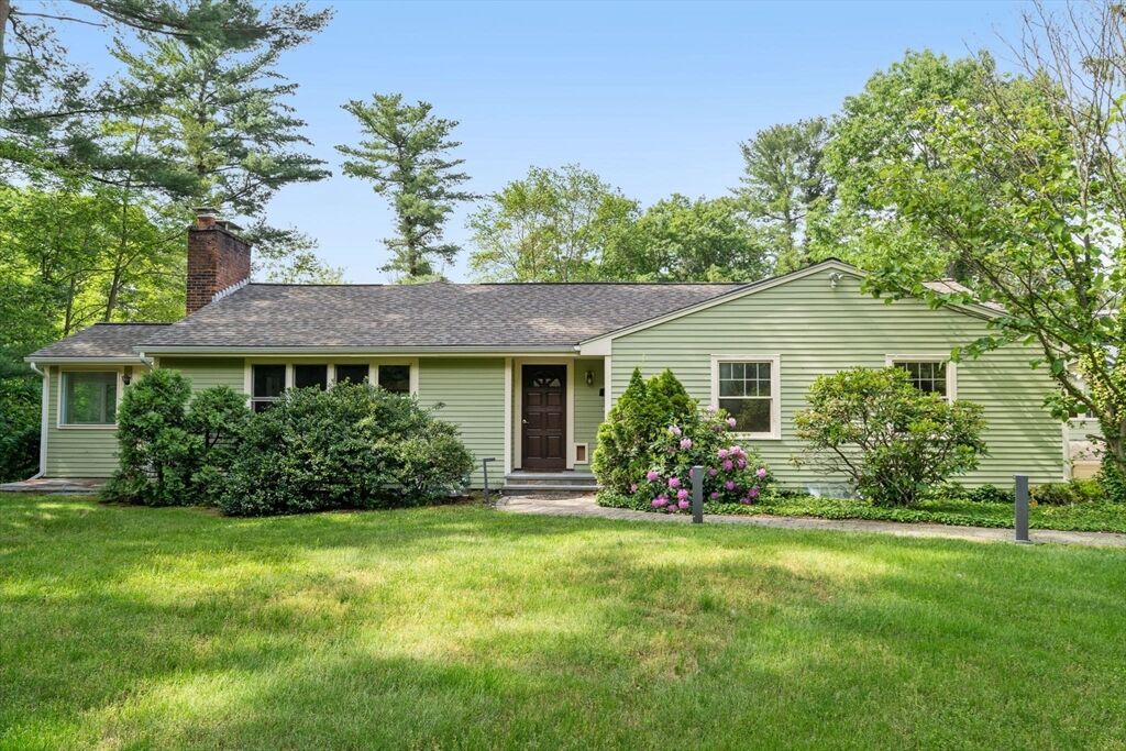 Property Photo: 494 North Ave 1 MA 02493
