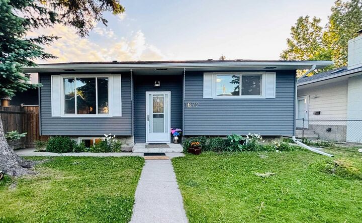 1672 Marlyn Way NE — photo 1