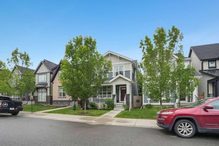 Property Photo:  111 Masters Link SE  AB T3M 2N2 