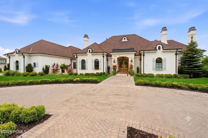 Property Photo:  71 W Farm Springs Lane  UT 84049 