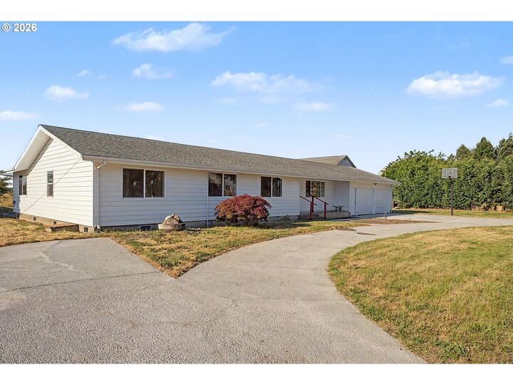 Property Photo:  8757 Parr Rd  OR 97026 